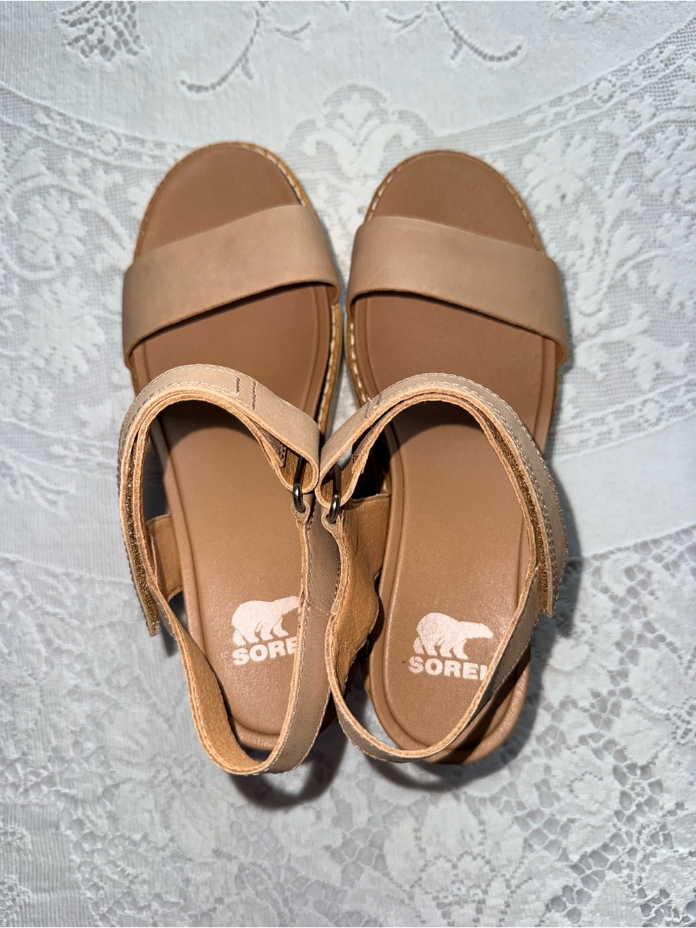 Sorel Joanie IV Y-Strap Wedge Platform Sandals Beige Leather Womens 7 NL5089-243